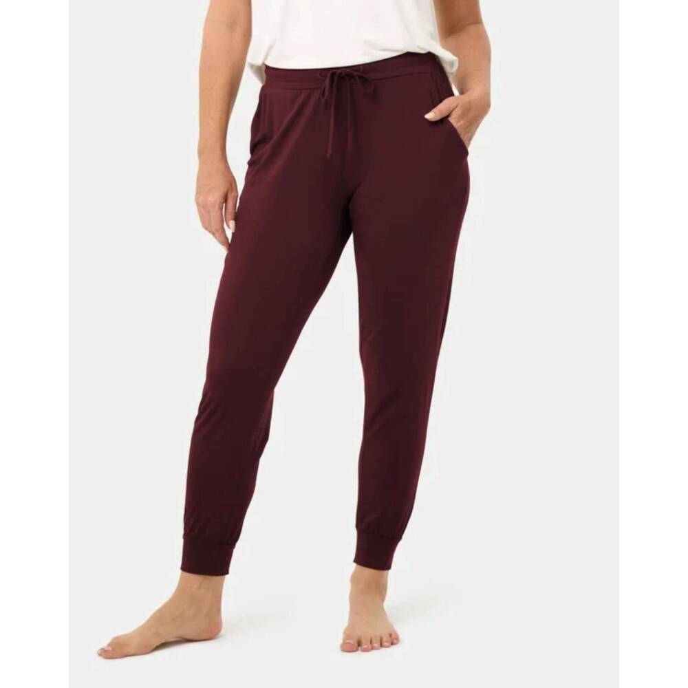 NEW I LOVE TYLER MADISON roxette vegan silk jogger pant in merlot